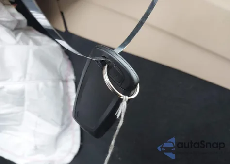 2017 BMW 320 Xi z USA, uszkodzony, nr VIN WBA8E5G5XHNU22436